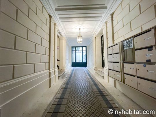 Logement à Paris, Location meublée - Photo 1