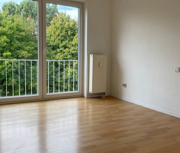 frisch gestrichene, helle 3-Zimmerwohnung in Ronsdorf mit Balkon - Photo 1