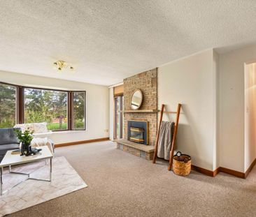 For Lease - 145 Pemberton Road Unit# Main Floor 1-Bed. Apt., Richmo... - Photo 4