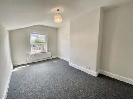 Friezewood Road, Bristol - Photo 2