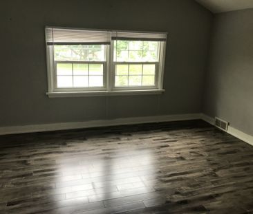 183 Glendale Avenue - Photo 4