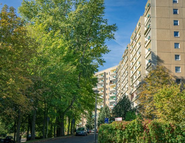 4-Raum-Familienwohnung im Chemnitzer Süden - Photo 1