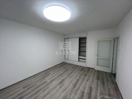 Kiadó felújított panel lakás - Nagykanizsa - Fotó 2