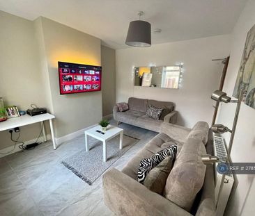 5 bedroom terraced house to rent - Photo 4