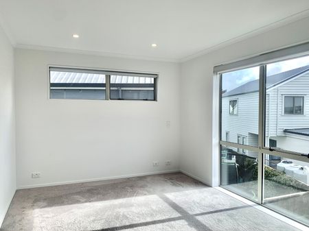 40 Eyton Kay Road, Hobsonville, Auckland - Photo 3