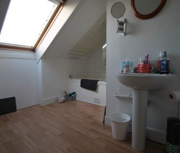 Edinburgh, Edinburgh - Photo 6