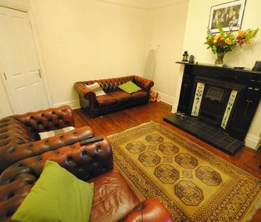 5 bedroom house to rent - Photo 2