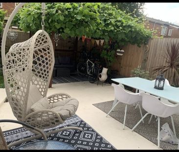 Room in a Shared House, Armitage Road, SE10 - Photo 6