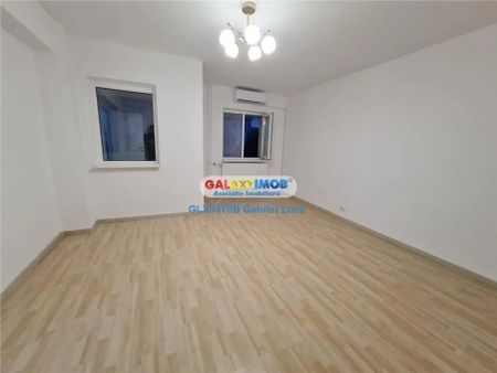 Garsoniera 38mp | Decomandat | Renovat | Berceni - Piata Sudului | - Fotografie 2