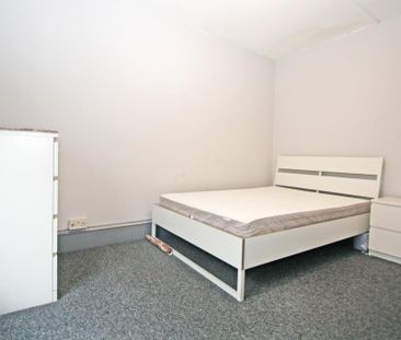 Flat share to rent - Photo 1