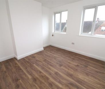 4 bedroom house to rent - Photo 3