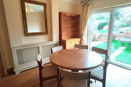 Out Westgate, BURY ST. EDMUNDS - Photo 3