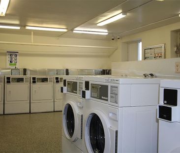 Lawrence Avenue East Apartments - Photo 5