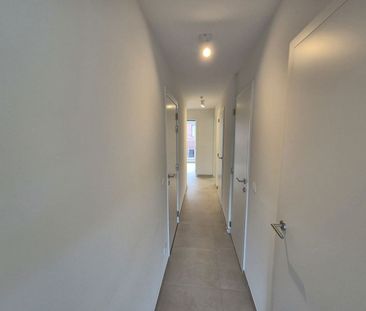 Instapklaar appartement met drie slaapkamers in hartje Geel - Photo 1