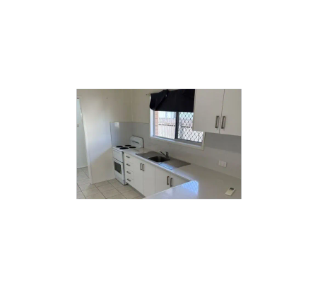 1/4 Osprey Close, Slade Point, Qld 4740 - Photo 2