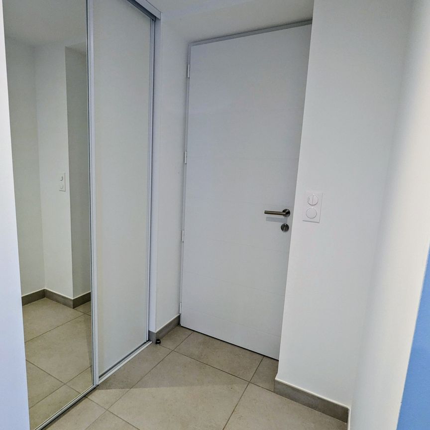 Location Maison 6 pièces 121m² GUER 56380 - Photo 1