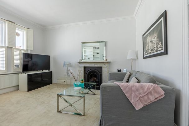 Redcliffe Square - Photo 1