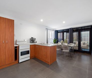 GREAT GRANNY FLAT includes Elect, Gas, Water and yard mowing - Photo 4