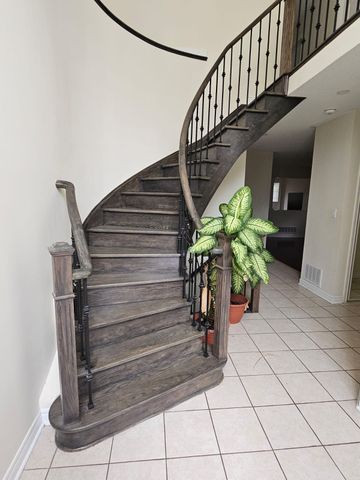 For Lease - 7 Trailside Walk, Brampton, Ontario - Photo 5