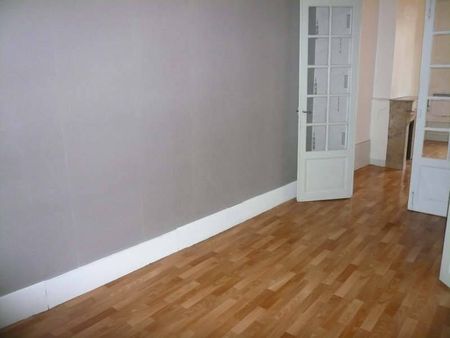 Location appartement 2 pièces 56.79 m² à Mâcon (71000) CENTRE VILLE - Photo 2