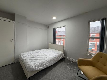 2 bedroom terraced house to rent - Photo 5