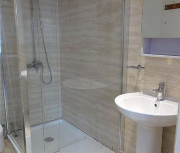 Studio to rent - Photo 6