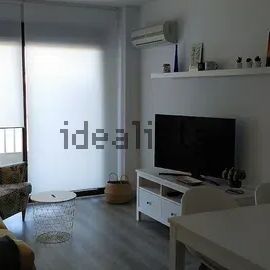 Alquiler de piso en Avenida Arias Maldonado, 2 - Photo 2