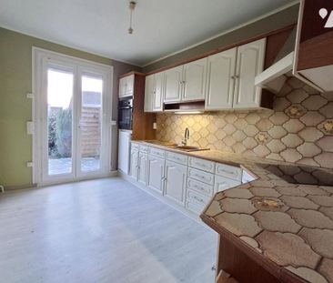 PAVILLON T4 - Photo 5