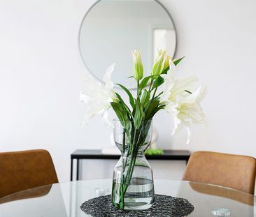 Immaculate View - 2 Bedroom Apartment For Rent - Photo 4