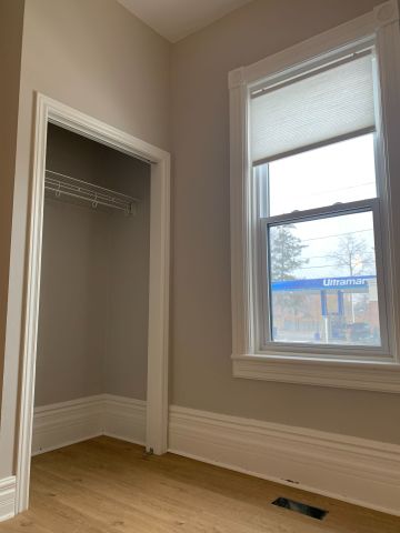 For Lease - 172 Dunlop Street, Barrie, Ontario - Photo 5