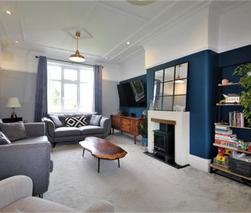 4 bedroom semi-detached house to rent - Photo 2