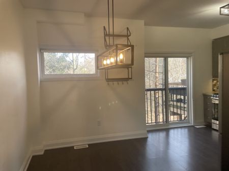 For Lease - 17-199 Ardagh Road, Barrie, Ontario - Photo 4