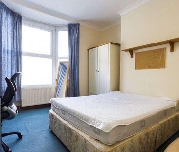 Upper Lewes Road, Brighton, BN2 - Photo 3