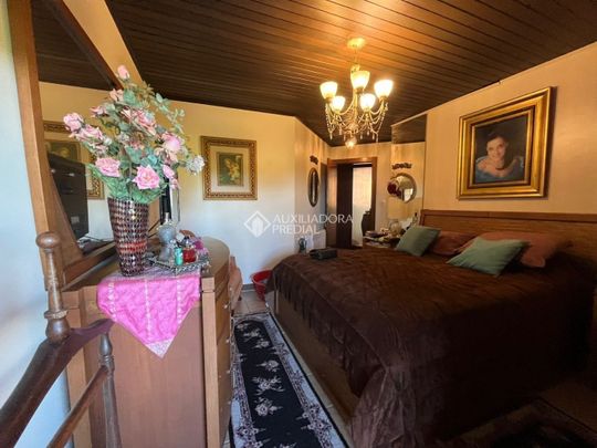 Casa em Condomínio com 6 quartos e 500m² para alugar em Planalto, Gramado. - Photo 1