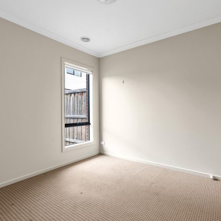 Modern Family Living in the Heart of Jubilee Estate - Photo 3