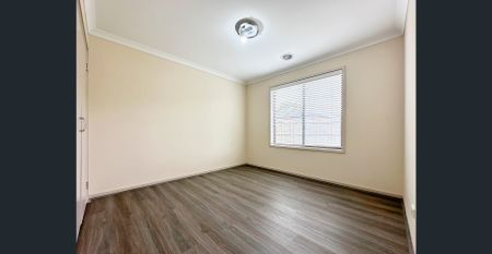 Spacious Family Retreat !!! - Photo 4