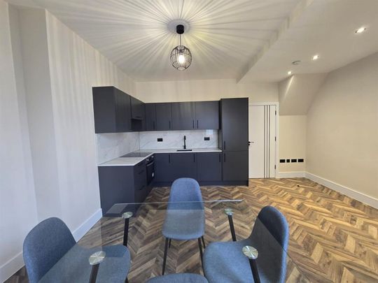 3 Bed Maisonette, Higham Road, N17 - Photo 1