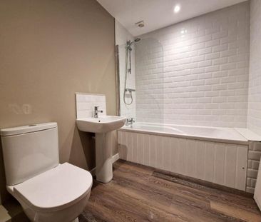 2 bedroom apartment to rent - Photo 4