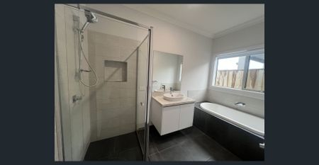 Space For The Whole Family! - Photo 5