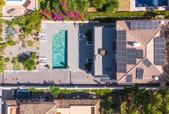 3 bedroom luxury Villa for rent in Marbella Del Este, Andalusia