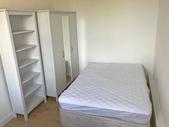 4 Bedroom Flat - Photo 1