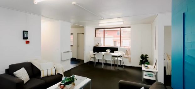 Gurubun - 7 to 9 Bedroom Apartment - Photo 1