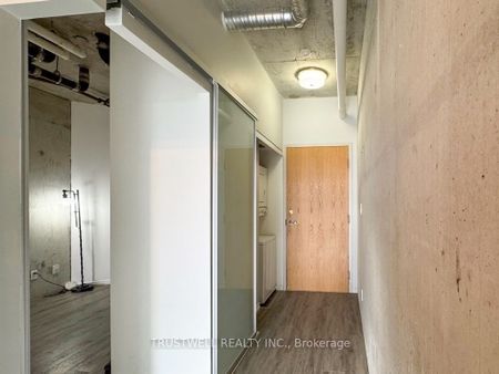 Westside Gallery Lofts , #418 - Photo 5