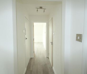 1 bedroom property to rent - Photo 3