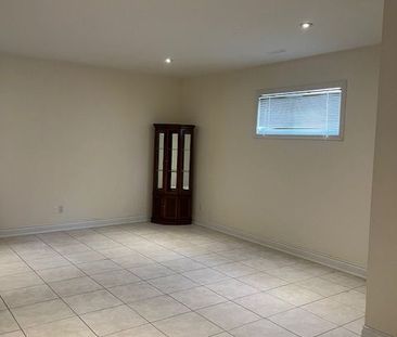 For Lease - 8 Estateview Circle Unit# Basement, Brampton, Ontario - Photo 1