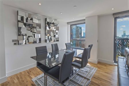 Apartment to Rent: Cityview Point, E14 - Photo 3