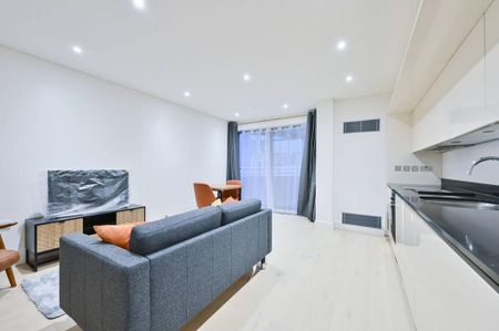 1 bedroom flat to rent - Photo 2