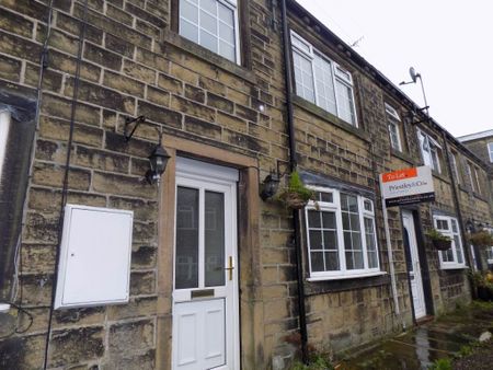 5 Cranford Place, Wilsden, Bradford, BD15 0AD - Photo 2