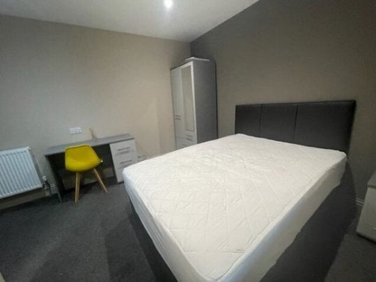 Foster Street, LN5 7QE, Property for rent - Photo 1