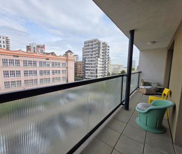 TOP LOKALITA! Moderný 2-izbový byt s veľkou loggiou (8 m²) na Milet... – Fotografia 5